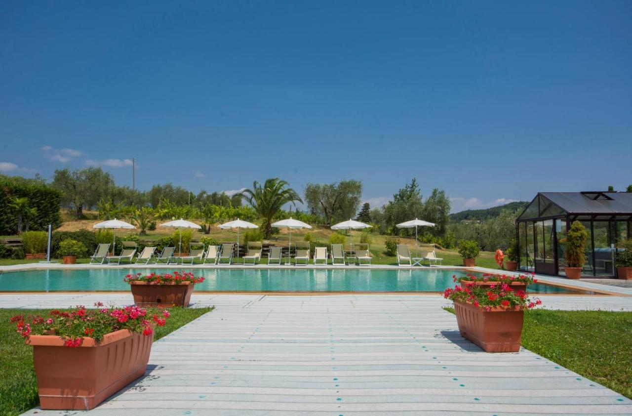 Agriturismo Corte Benedetto Montecarlo Exterior photo