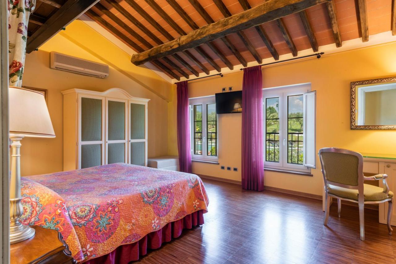 Agriturismo Corte Benedetto Montecarlo Exterior photo