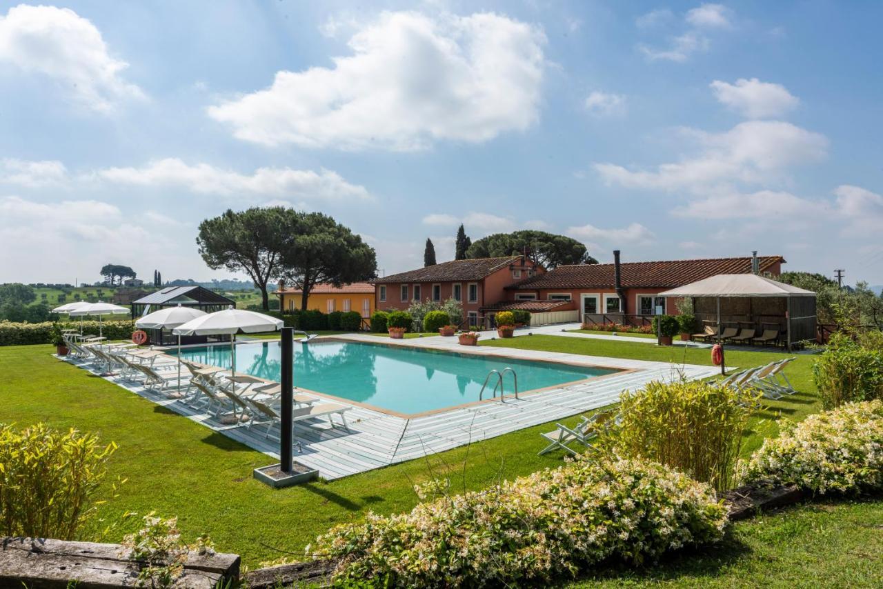 Agriturismo Corte Benedetto Montecarlo Exterior photo