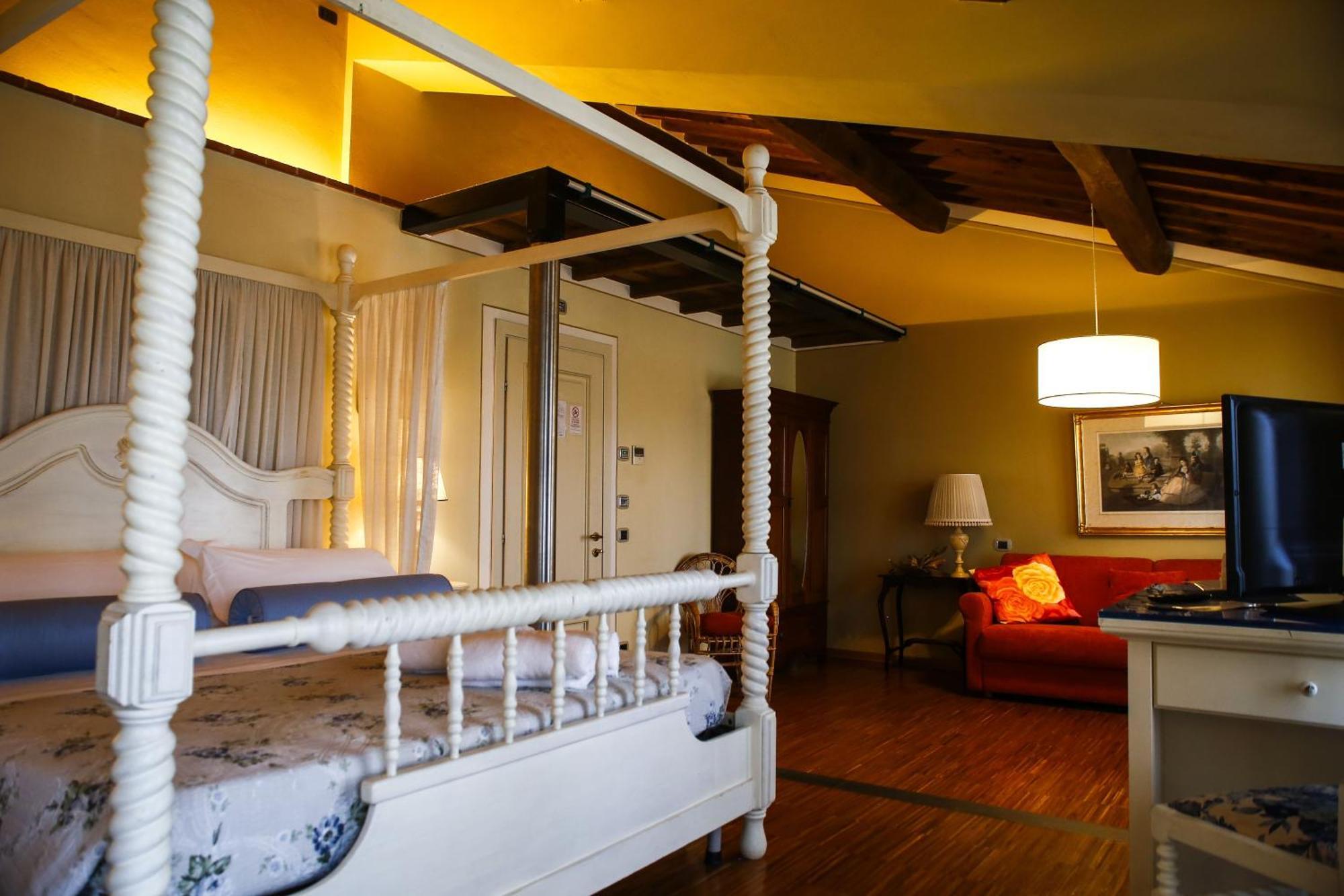 Agriturismo Corte Benedetto Montecarlo Room photo
